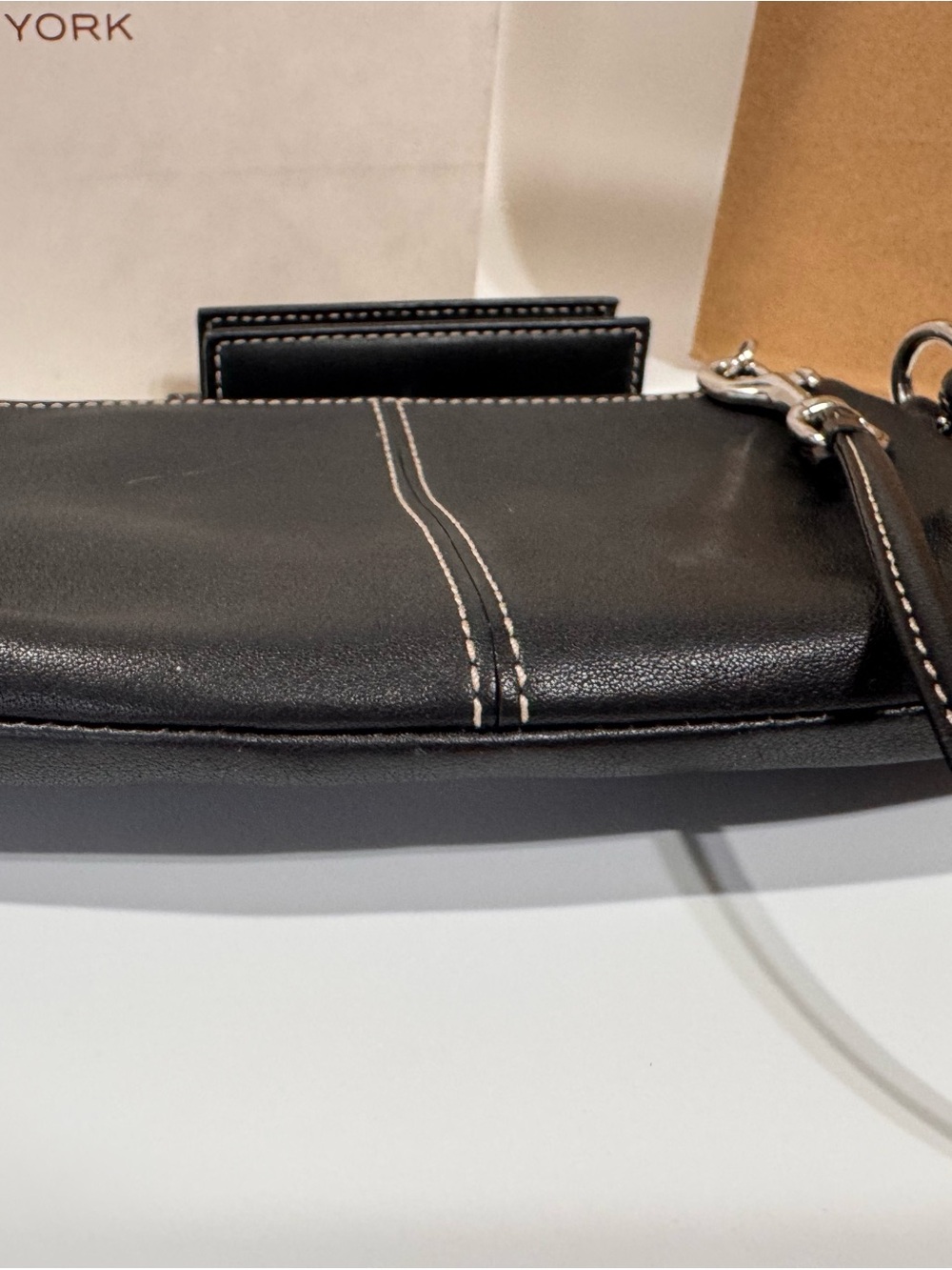 Coach Legacy Y2K Turnlock Leather Wristlet - Picture 3 of 9